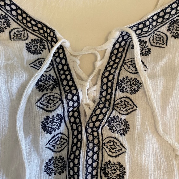 White and blue lace up spaghetti strap romper - Picture 2 of 2